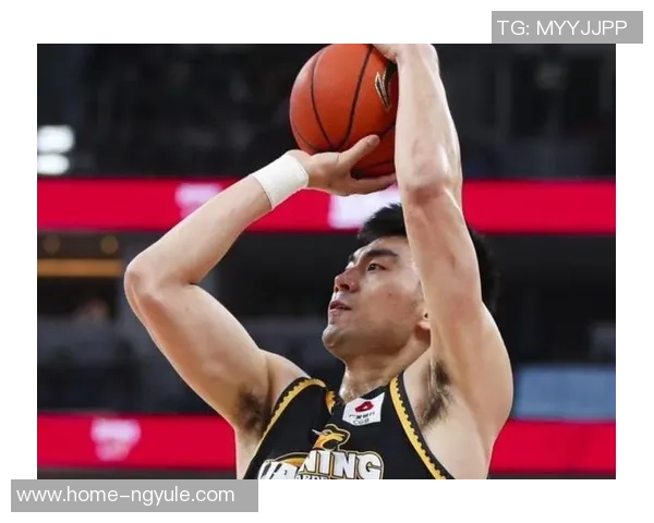 李晓旭：从篮球新星到职业生涯巅峰的奋斗历程与启示